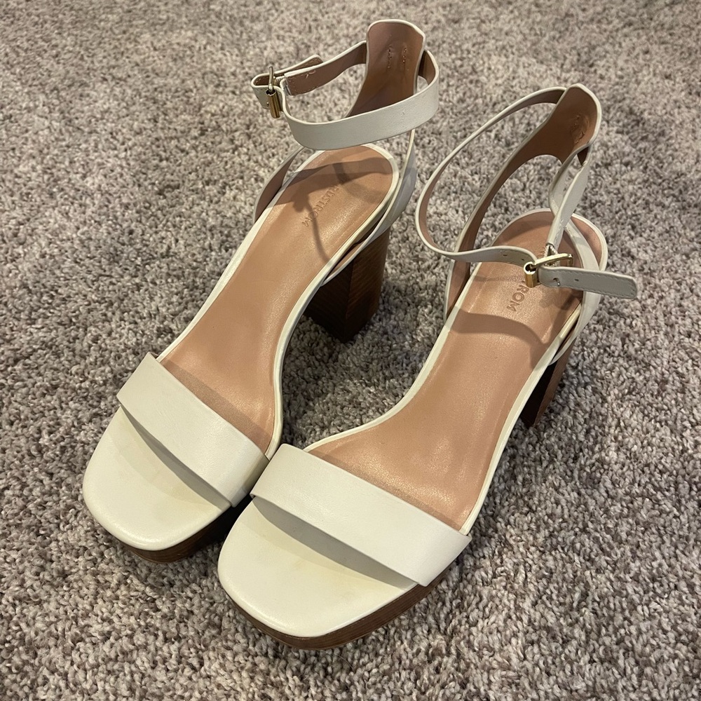 Women's White Block Heel Sandals